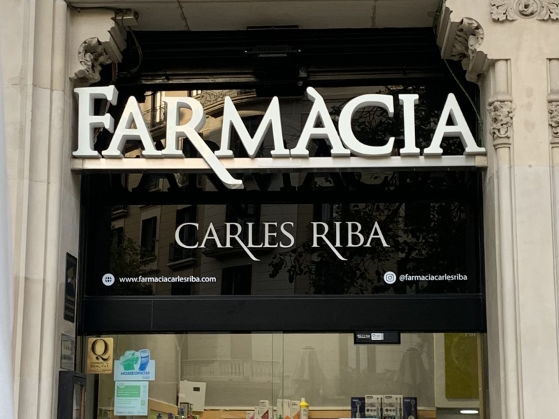 Farmacia Carles Riba
