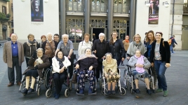 Los abuelos y las abuelas de Les Saleses visitan El Molino
